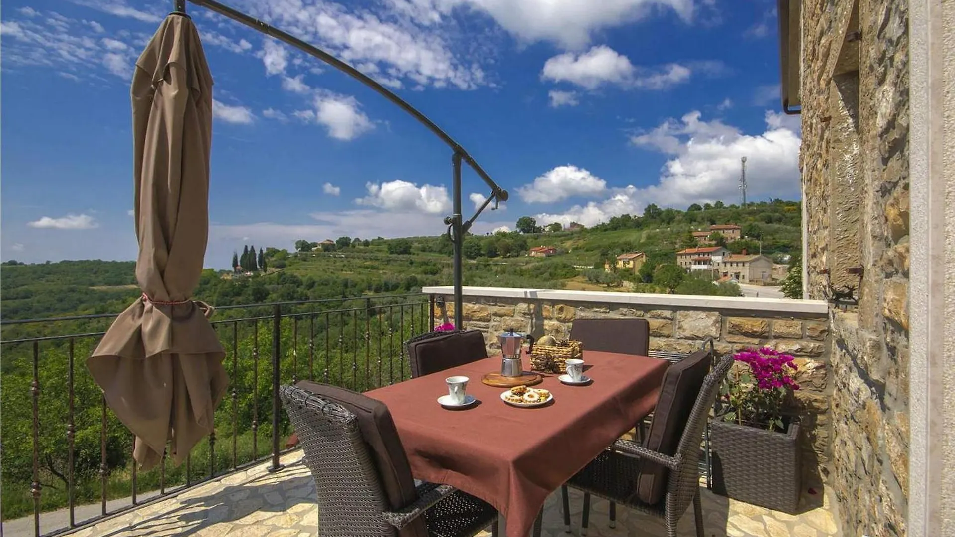 Gorgeous Apartment In Buje With Wifi