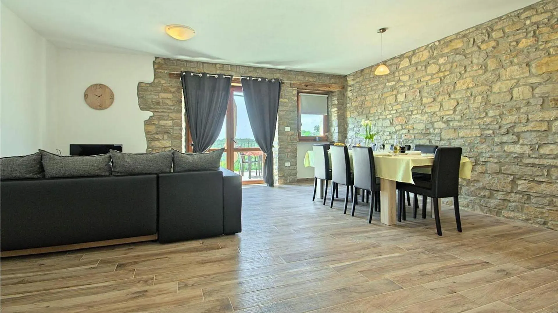 Gorgeous Apartment In Buje With Wifi