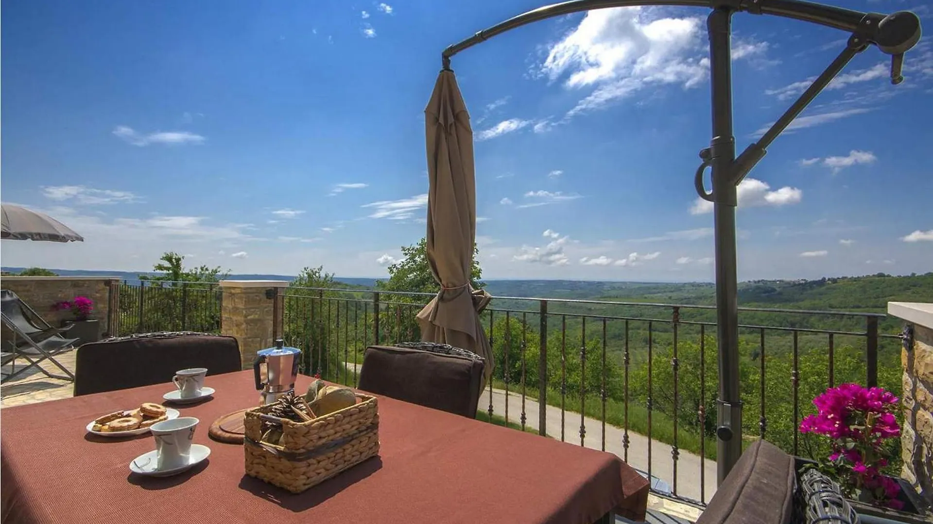 Gorgeous Apartment In Buje With Wifi
