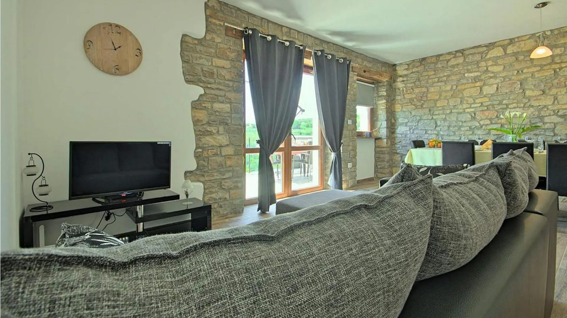 Gorgeous Apartment In Buje With Wifi